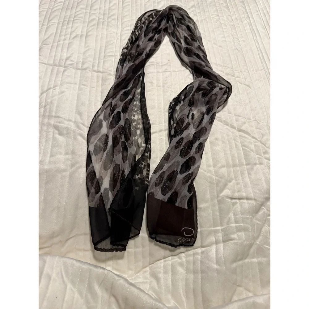 Oscar de la Renta Scarf Grey Black Leopard Animal Print Sheer Chiffon Rectangle